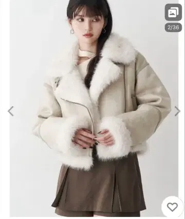 MURUA 언이븐 숏 페이크 무스탕 자켓 아이보리