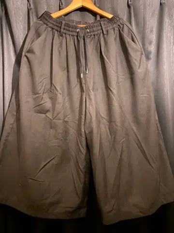 NOT CONVENTIONAL/하카마 팬츠