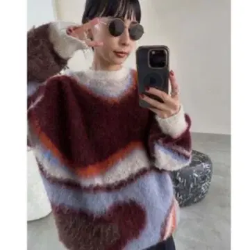 2602053 BODY LINE ABORIGINE ART KNIT TOP