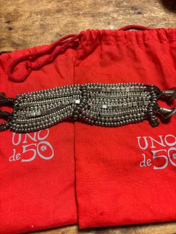 가격 인하! UNO de 50 메탈 비즈 팔찌