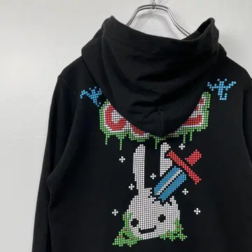 CUNE 픽셀 지퍼 후드티