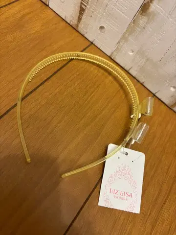 헤이세이 레트로 LIZ LISA 클리어 머리띠