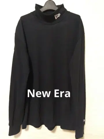새상품급 New Era 하이넥 블랙 티셔츠 LL