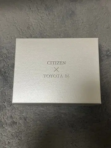 CITIZEN x TOYOTA 86 에코 드라이브 블랙워치