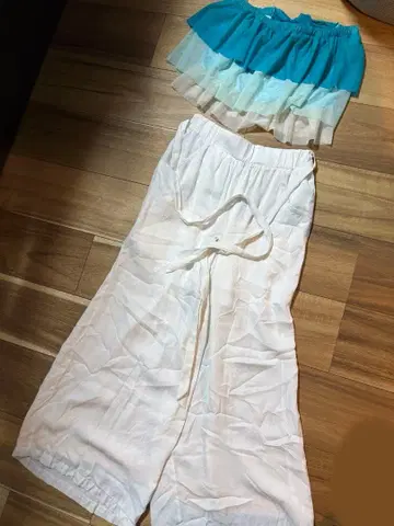 d.i.a 프릴 튜브탑 블루 lipservice 화이트 팬츠