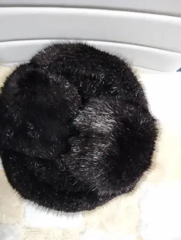 중고 러시아 모자 샤프카 1999년 구매 사이즈 55cm 정도