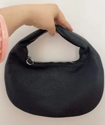 Aeta 원 숄더백 블랙 S