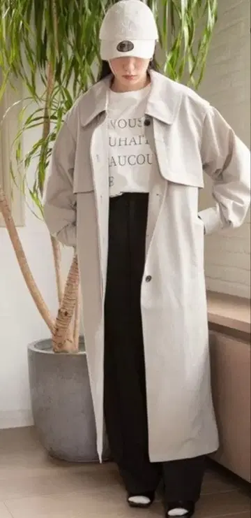 LOWRYS FARM 라이트 그레이 오버 사이즈 코트 허리 리본 포함