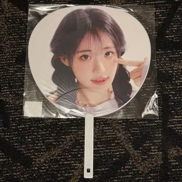 히나 부채 월드 투어 ROCKATION QWER