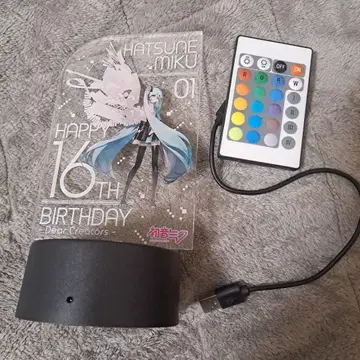 하츠네 미쿠 16주년 아크릴 스탠드