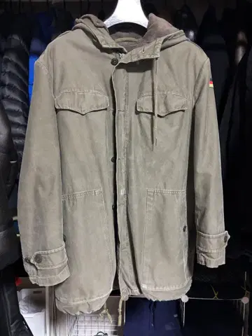 독일군 필드 파카 보아 라이너 포함 밀리터리 코트 1979년 제조