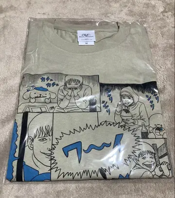 이토 준지 산리오 T셔츠 쌍둥이