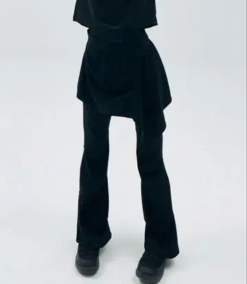 OJOS 랩 오버턱 팬츠 블랙 지초이