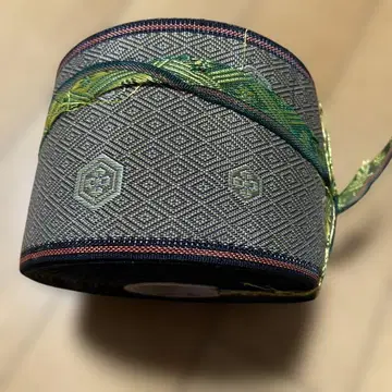 브라운 계열의 다다미 가장자리