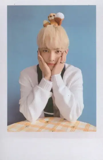 ATEEZ 홍중 FC 키트 2세대