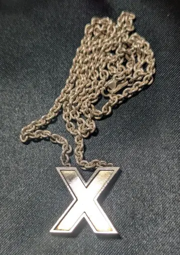 데비락 x 가르니 콜라보 크리스마스 한정판 목걸이