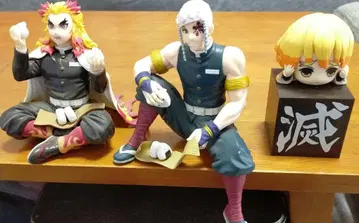 귀멸의 칼날 피규어 모음