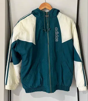 adidas 구제 의류 아디다스 후드 부착 충전솜 나일론 자켓 80s