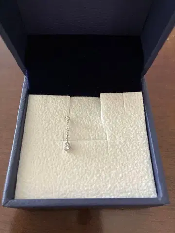 반돔 아오야마 다이아몬드 귀걸이 한쪽 한쪽 귀 플라티나