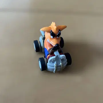 크러쉬 반디쿠트 카트 피규어