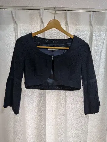 Laisse Passe 네이비 레이스 가디건