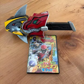 파워레인저 다이노포스 암드 온 빨간색 블랙 옐로우 컬러 DVD 포함