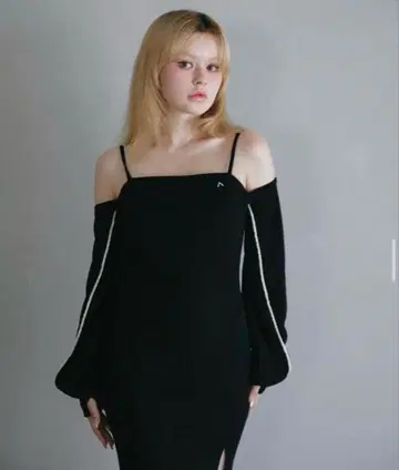 Heaven body dress 블랙 andmary