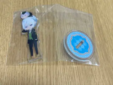 트위스테 미니 아크릴 스탠드 실버 텀텀 텀스테