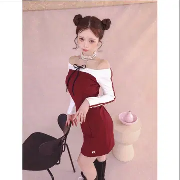 Darich 오프숄더 도킹 원피스