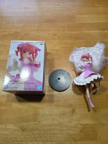 피규어 나카노 니노 받침대 포함