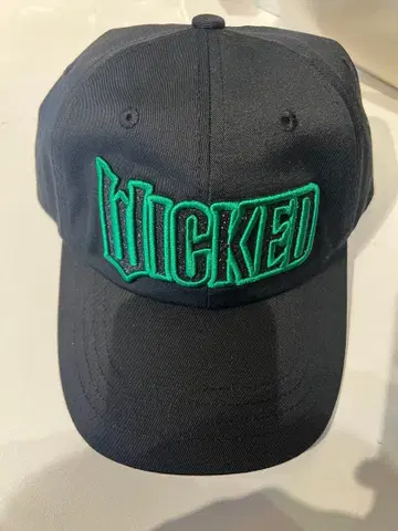 USJ 한정판 위키드 캡