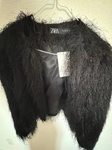 ZARA 블랙 퍼 스타일 가디건
