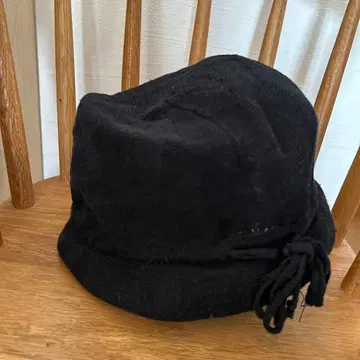 블랙 실크 100% 니트 모자 리본 포함 / maxim