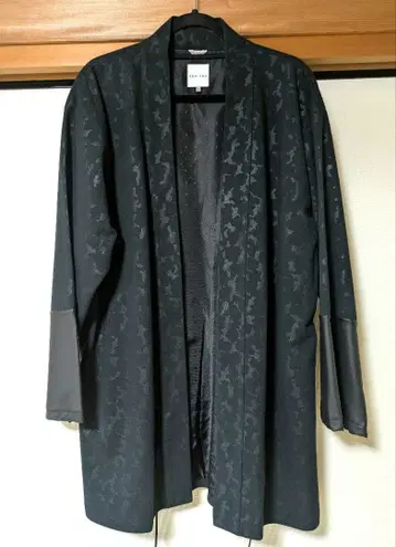 SOUSOU 소우소우 인조 가죽 다른 소매 L 사이즈