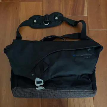 클라터뮤젠 FENJA 백