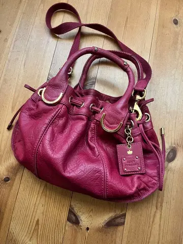 Juicy Couture 와인 레드 핸드백 숄더 포함