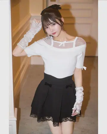 미셸 마카롱 레이스 리본 슬림 레그 스커트 XS