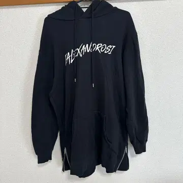 [Alexandros] 후디 M