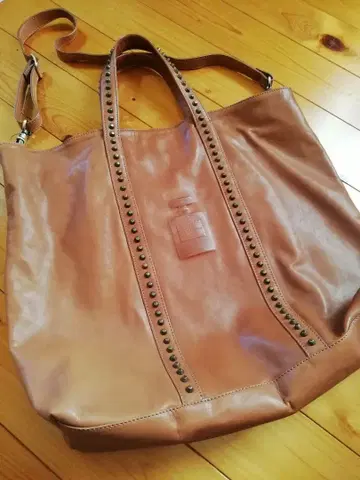 이오펠레 IO PELLE 2way 가죽 토트백 핸드백 천연 가죽