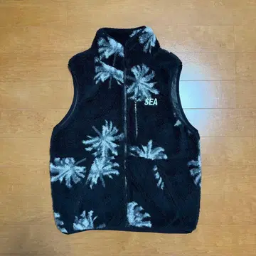 WIND AND SEA WDS Palm Tree Fleece Vest
