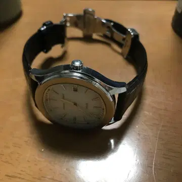 마우로 젤라르디 손목시계 솔라 워치 쿼츠 남성용 여성용