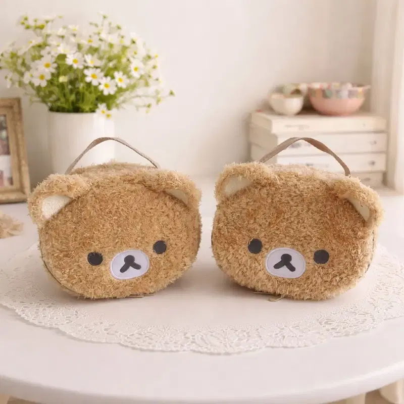 (새상품)리락쿠마 화장품 파우치 칸막이 가방