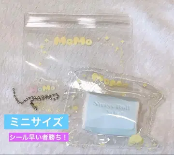 momo 스퀴즈 미니 롤케이크