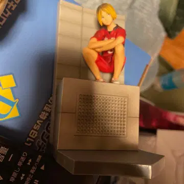 코즈메 켄마 앉아있는 피규어 [하이큐]