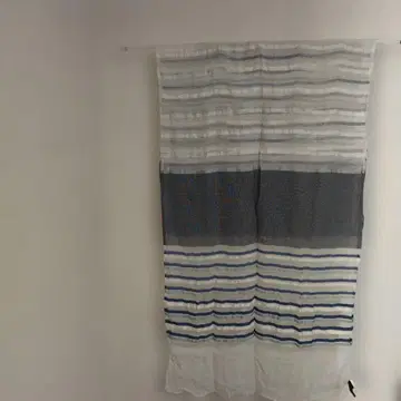 조르지오 아르마니 스트라이프 쉬폰 스톨