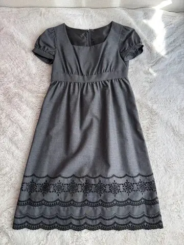 에프데 그레이 울 무릎 기장 원피스