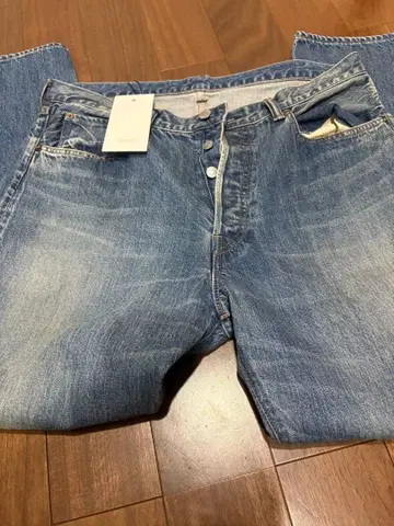 시착만 한 상품 : A.PRESSE 워시드 데님 팬츠 E 데님