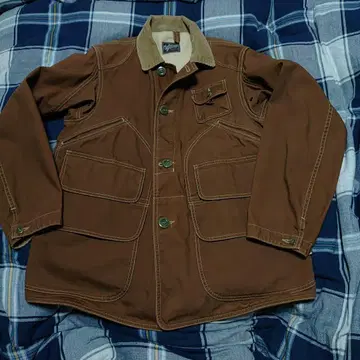 조 맥코이, 아웃도어맨, 헌팅 자켓