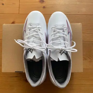 미즈노 알파 화이트 축구화 24.0