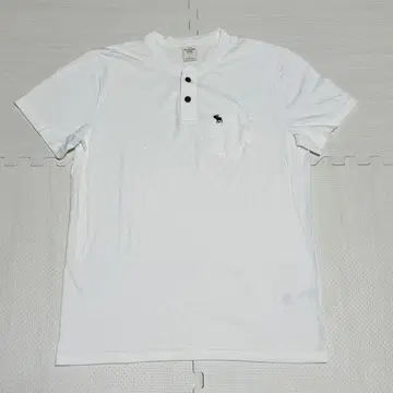 아바크롬비 헨리넥 티셔츠 화이트 L 사이즈